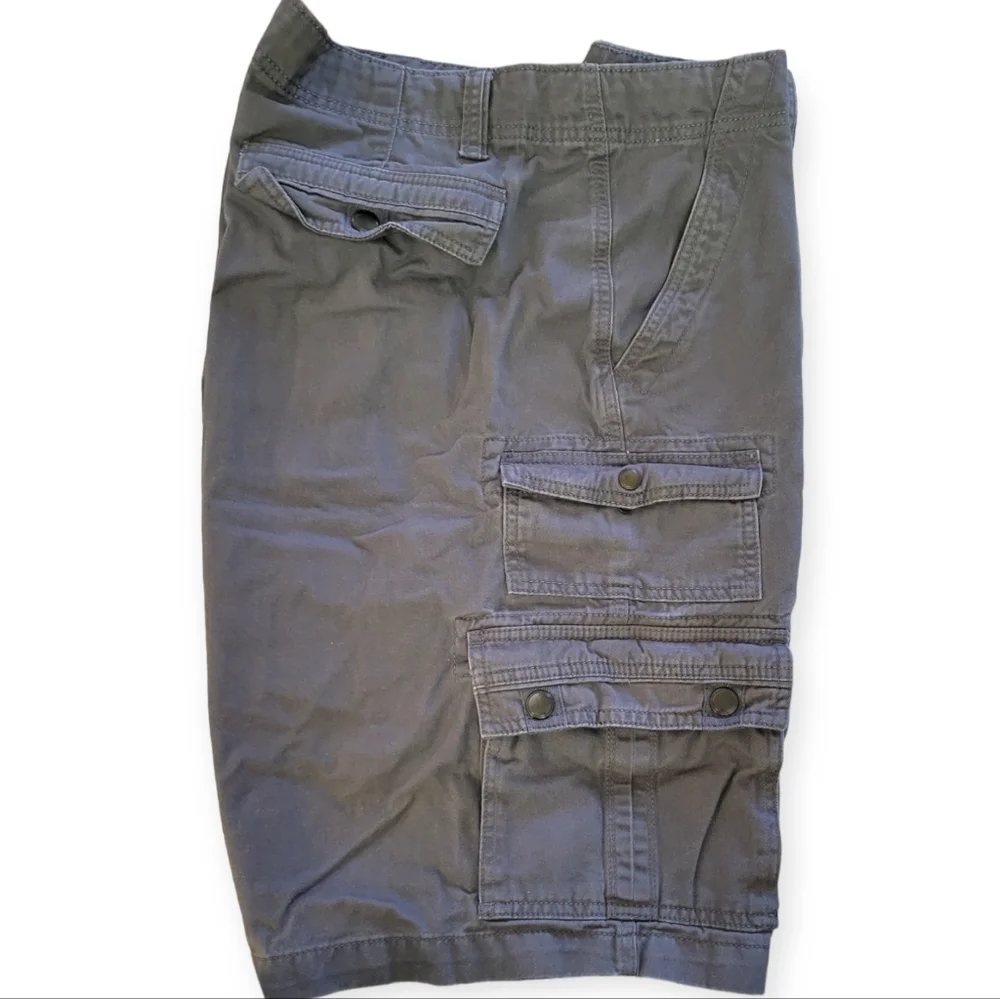 🪩 Iron Co. Cargo Shorts